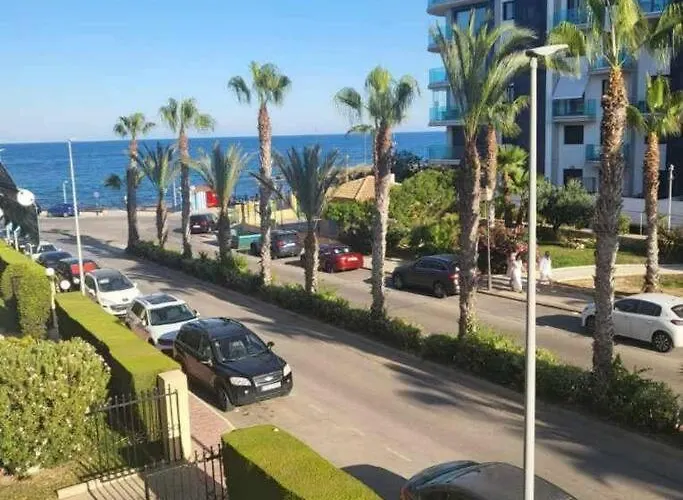 Punta Prima Апартаменты Торевьиа